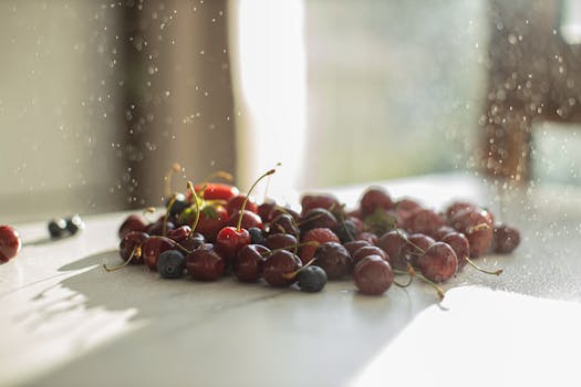 hydrating water with fruits